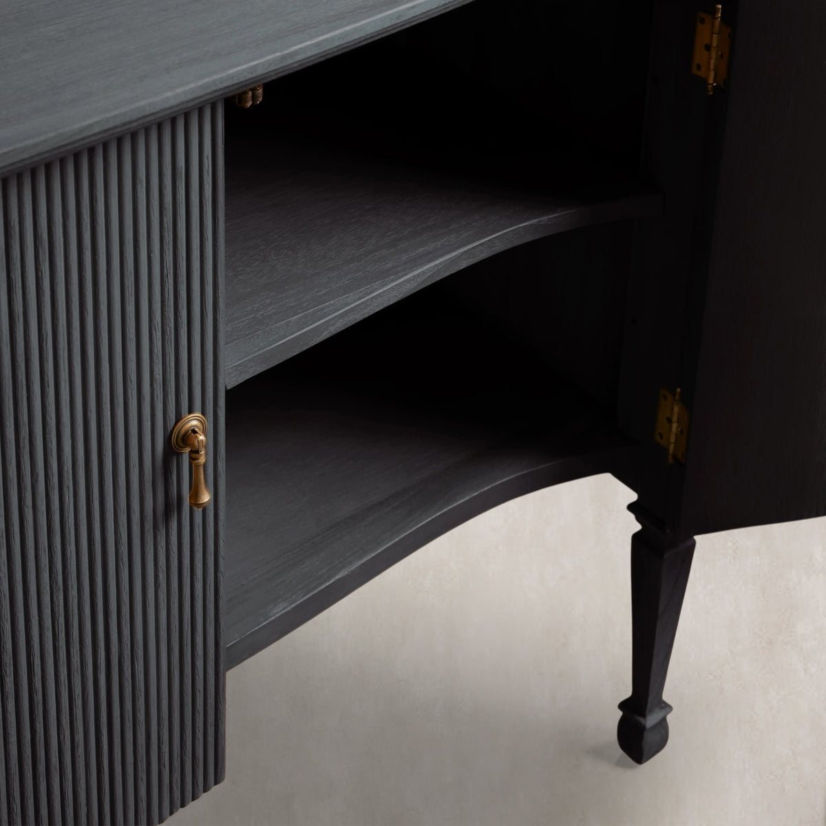 Caronix Sideboard