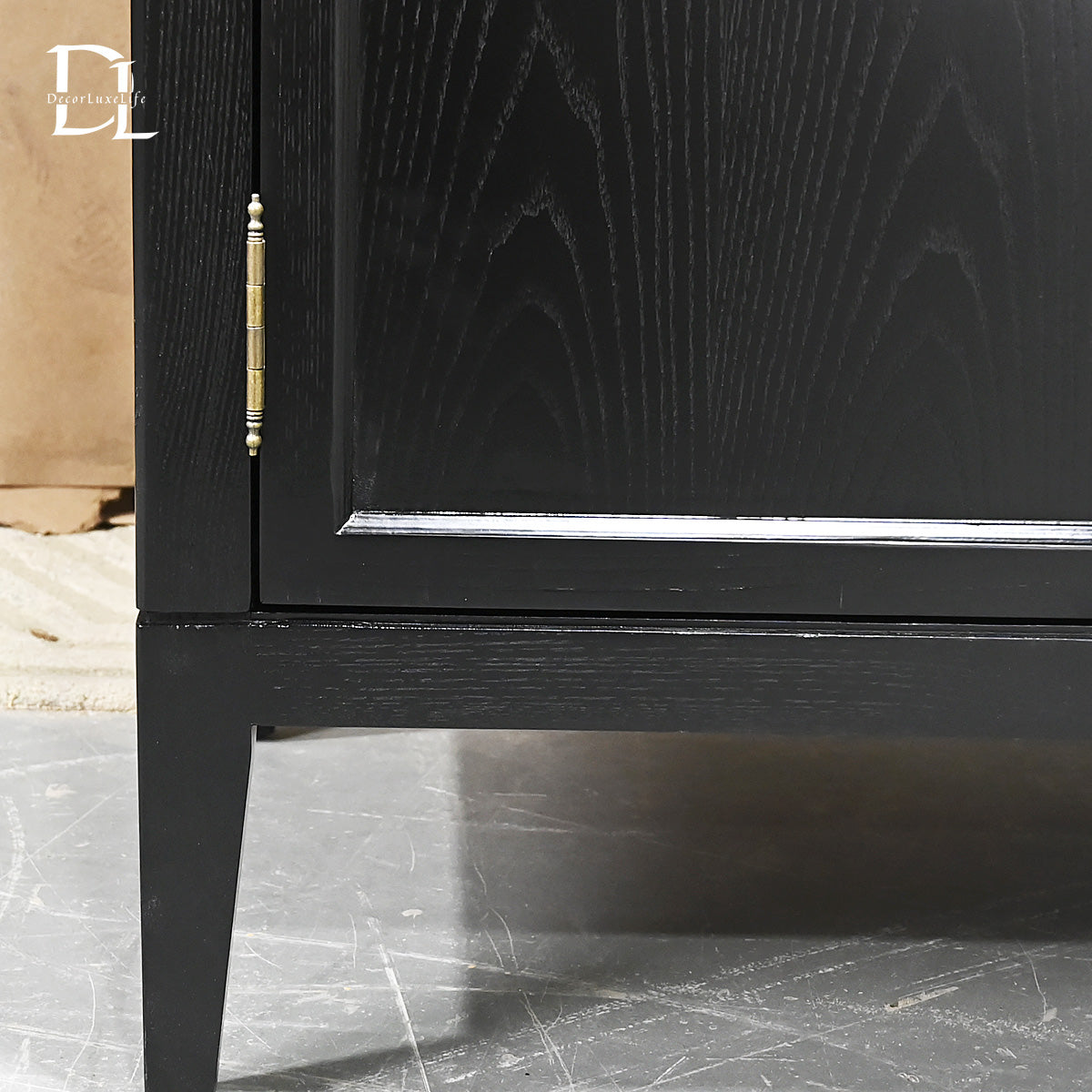 Hattiea Cabinet