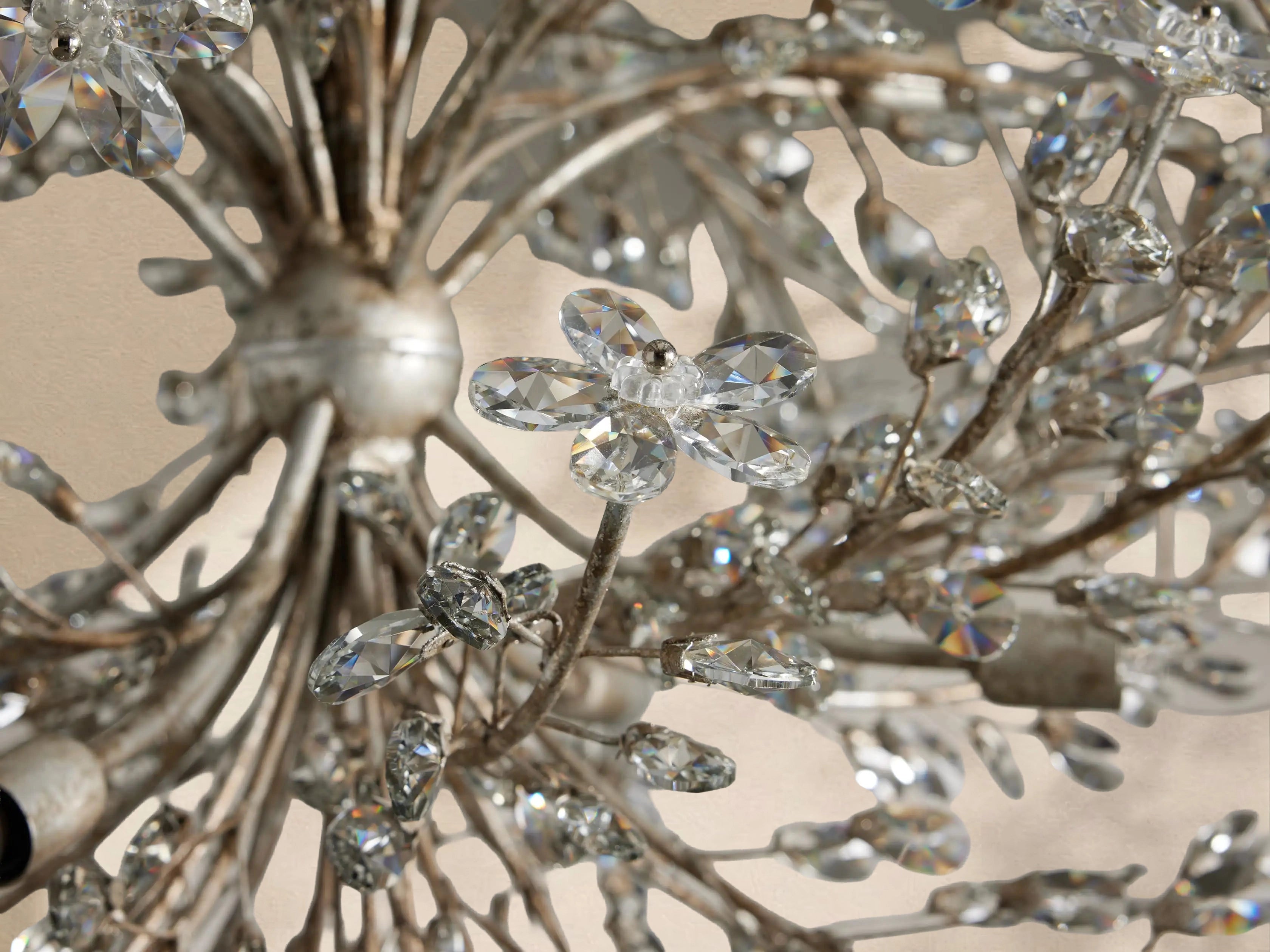 Fiore 8-Light Round Chandelier 35"