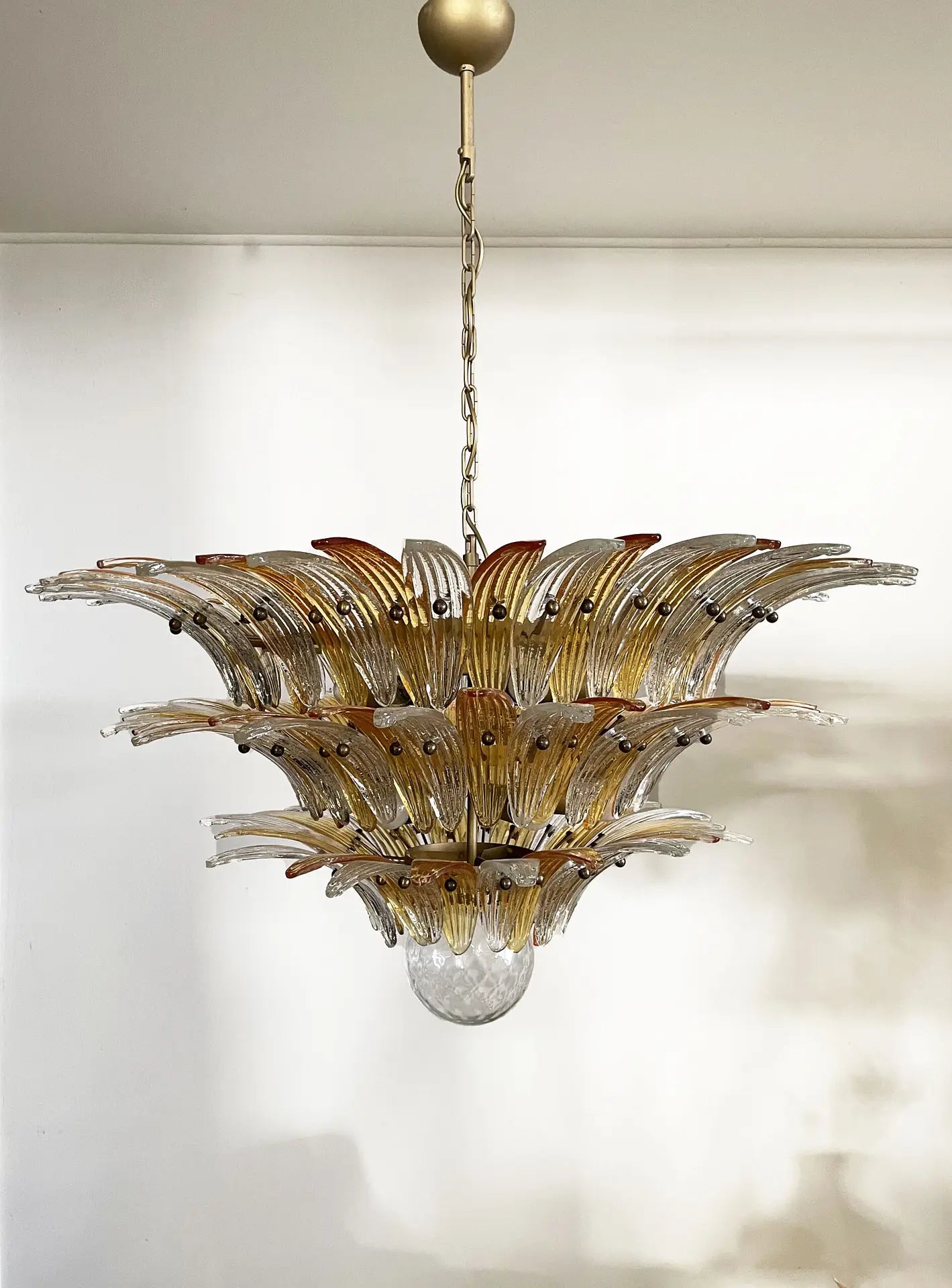 Murano Chandelier 104 Clear and Yellow Palmette Glass