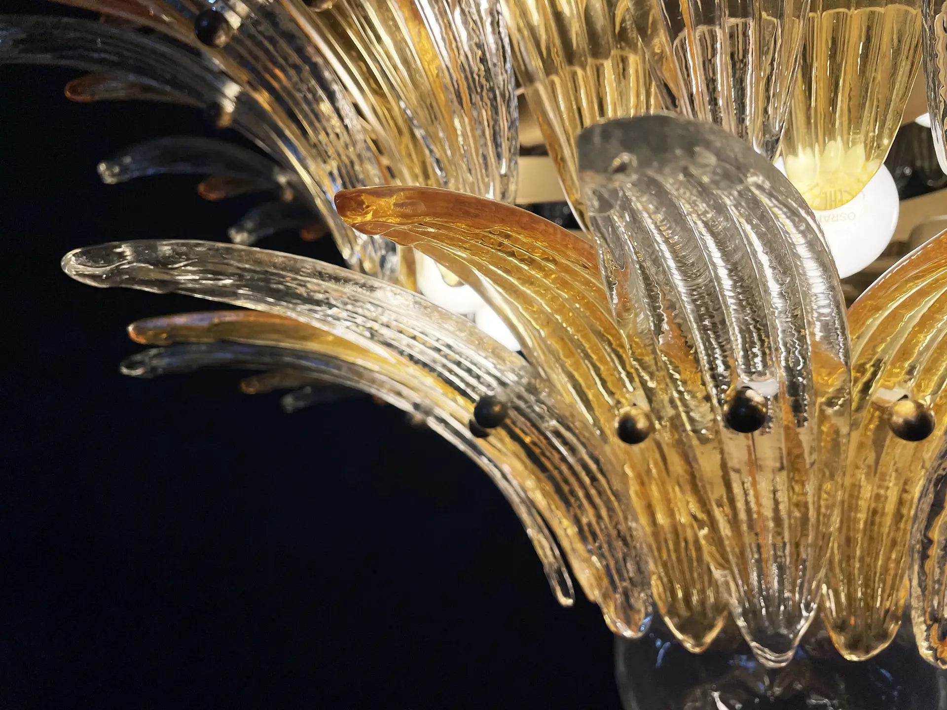 Murano Chandelier 104 Clear and Yellow Palmette Glass