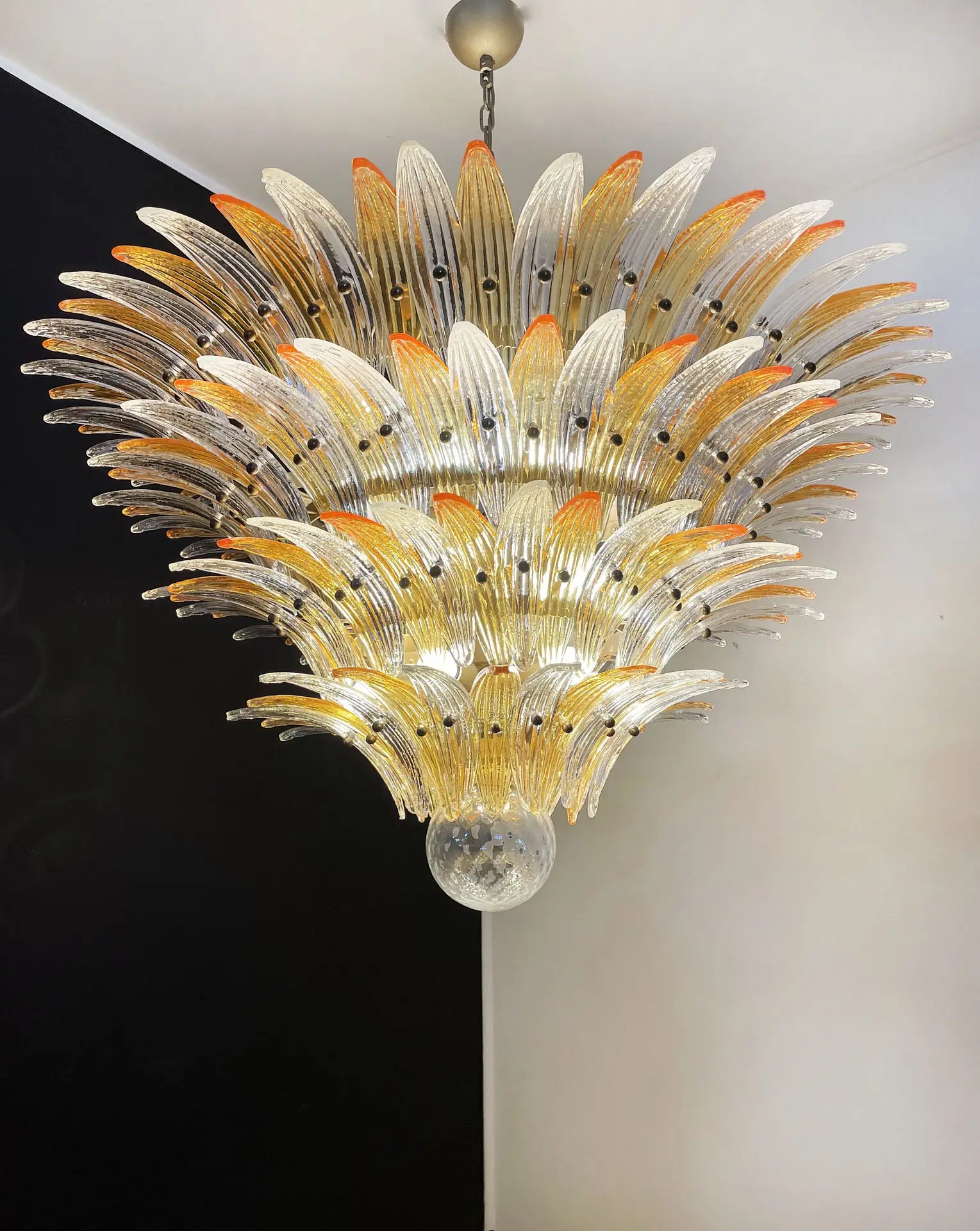 Murano Chandelier 163 Clear and Yellow Palmette Glass