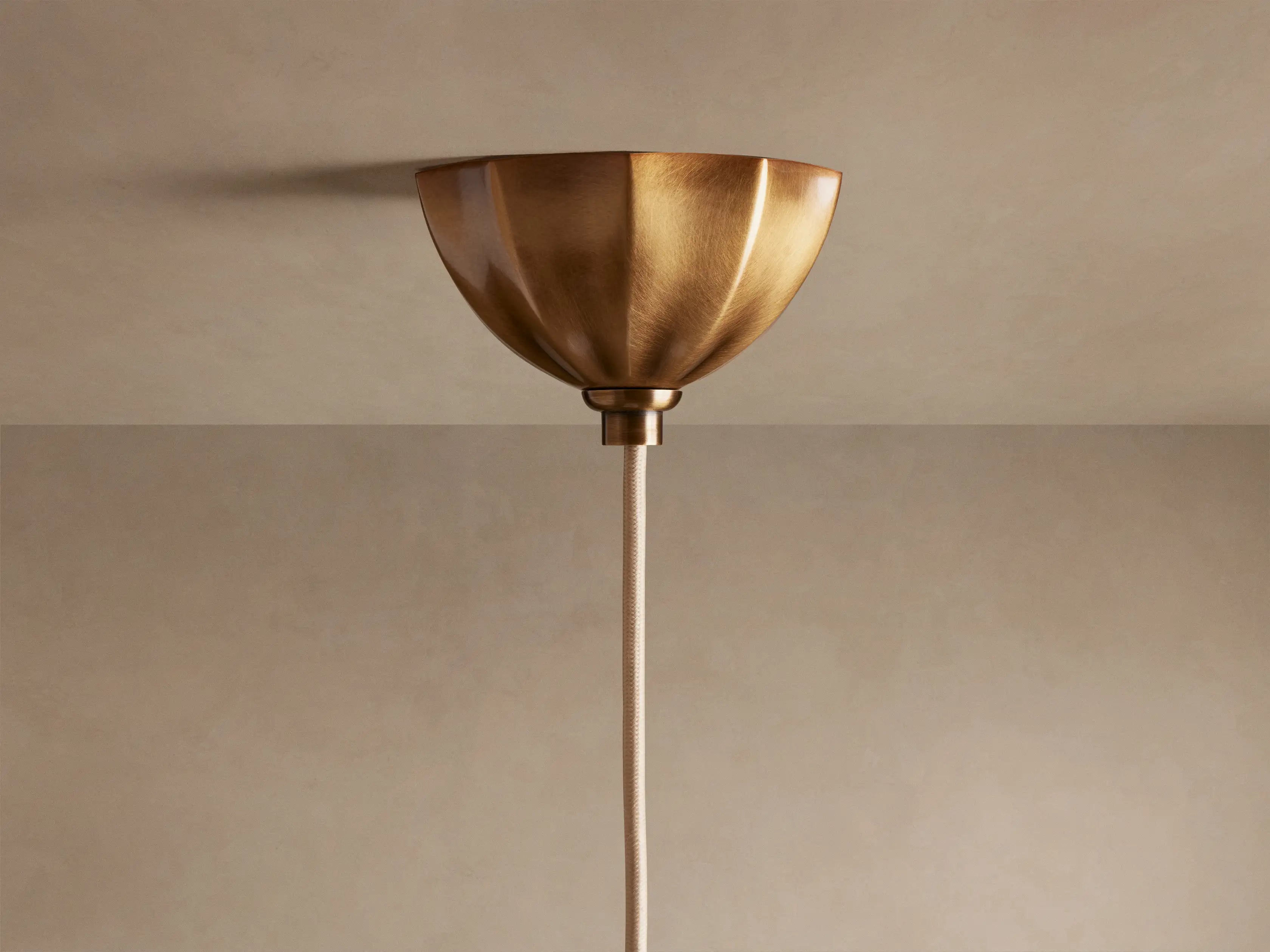 Agnes Pendant