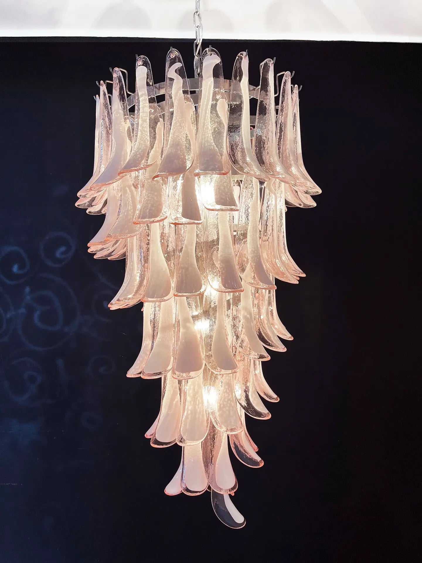 Murano Chandelier 83 Pink Petal Glass