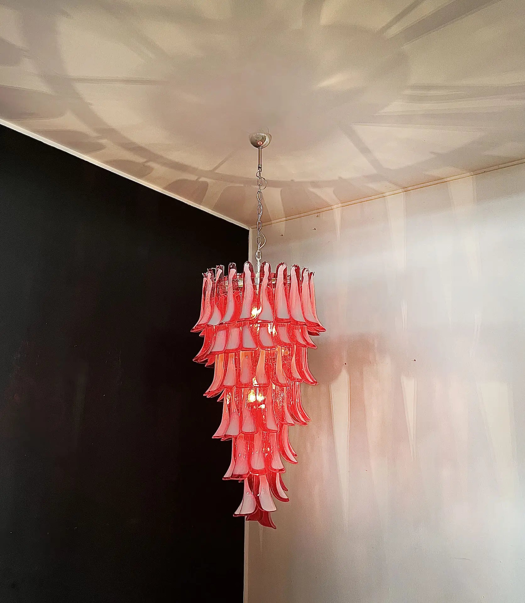 Murano Chandelier 83 Red Petal Glass