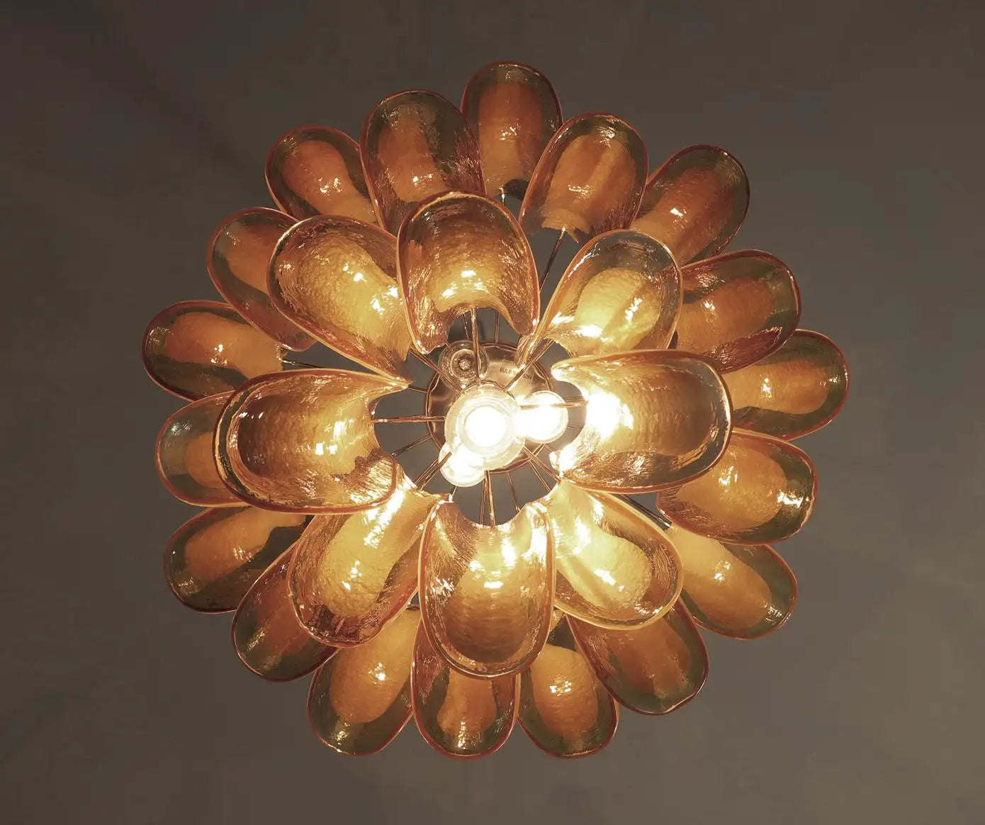 Italian vintage Murano chandelier - 26 amber glass petals