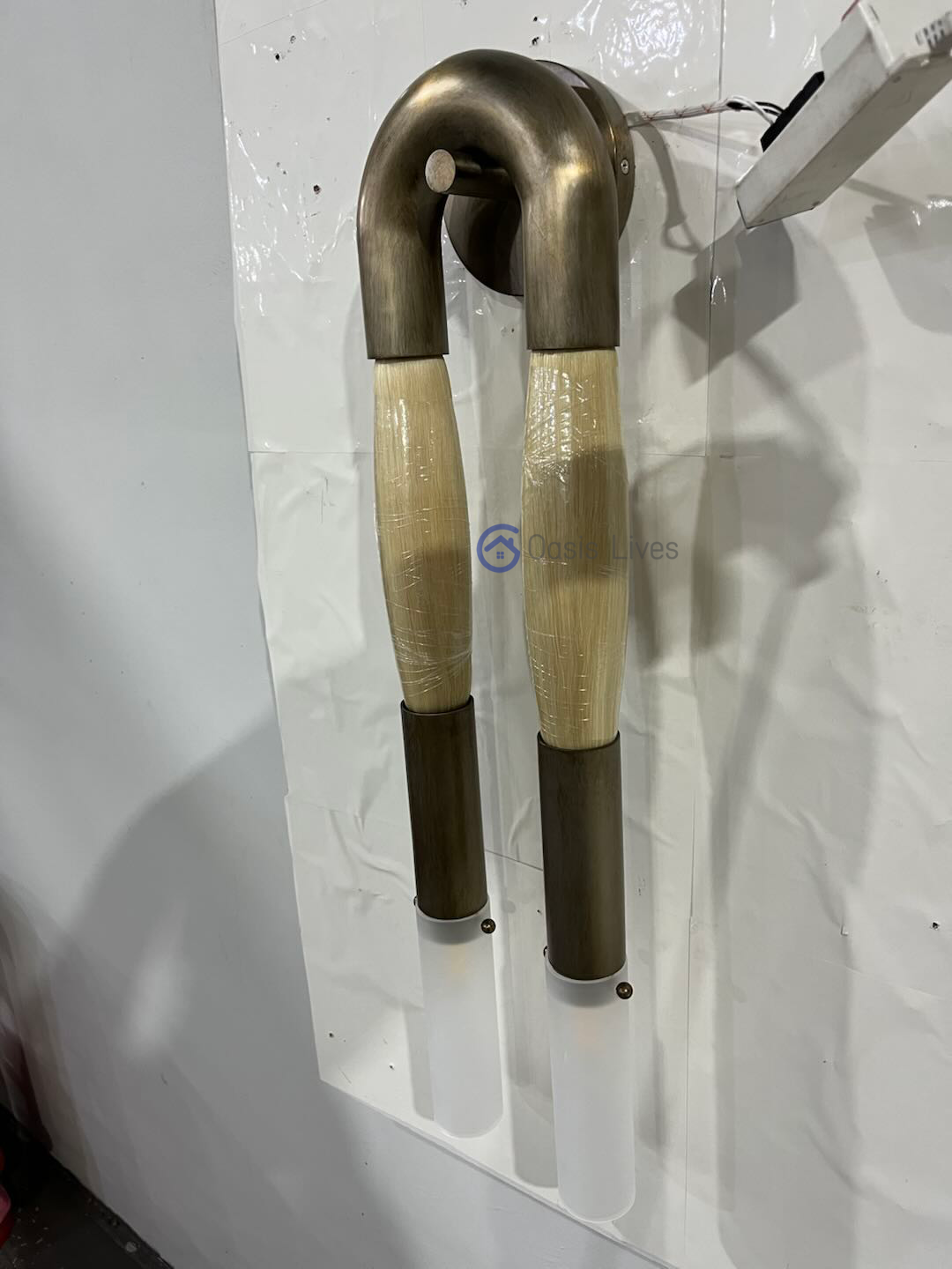 Double Head Antonia Horsehair Sconce