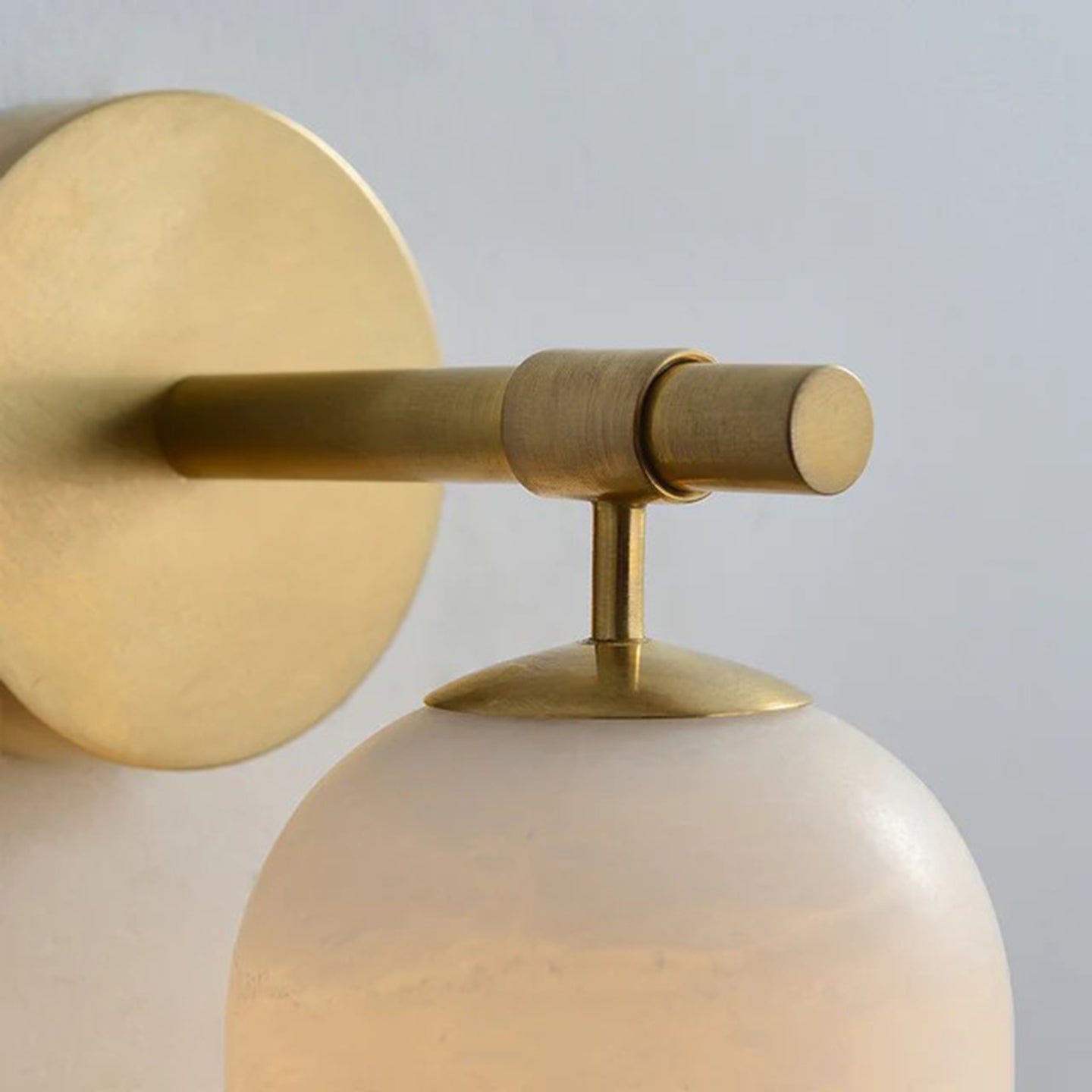 Alabaster Pillar Wall Sconce