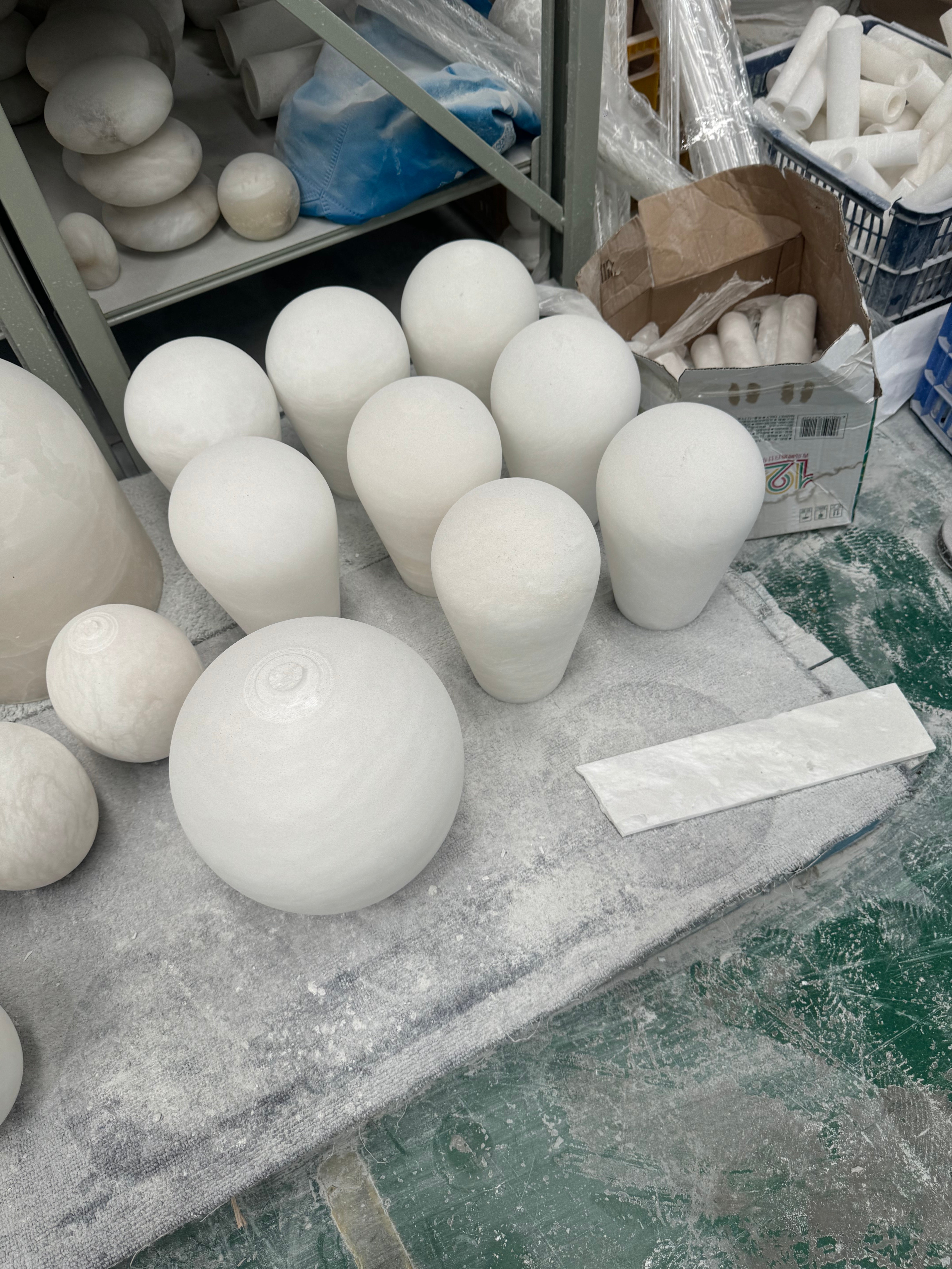 Electre Alabaster Table Lamp