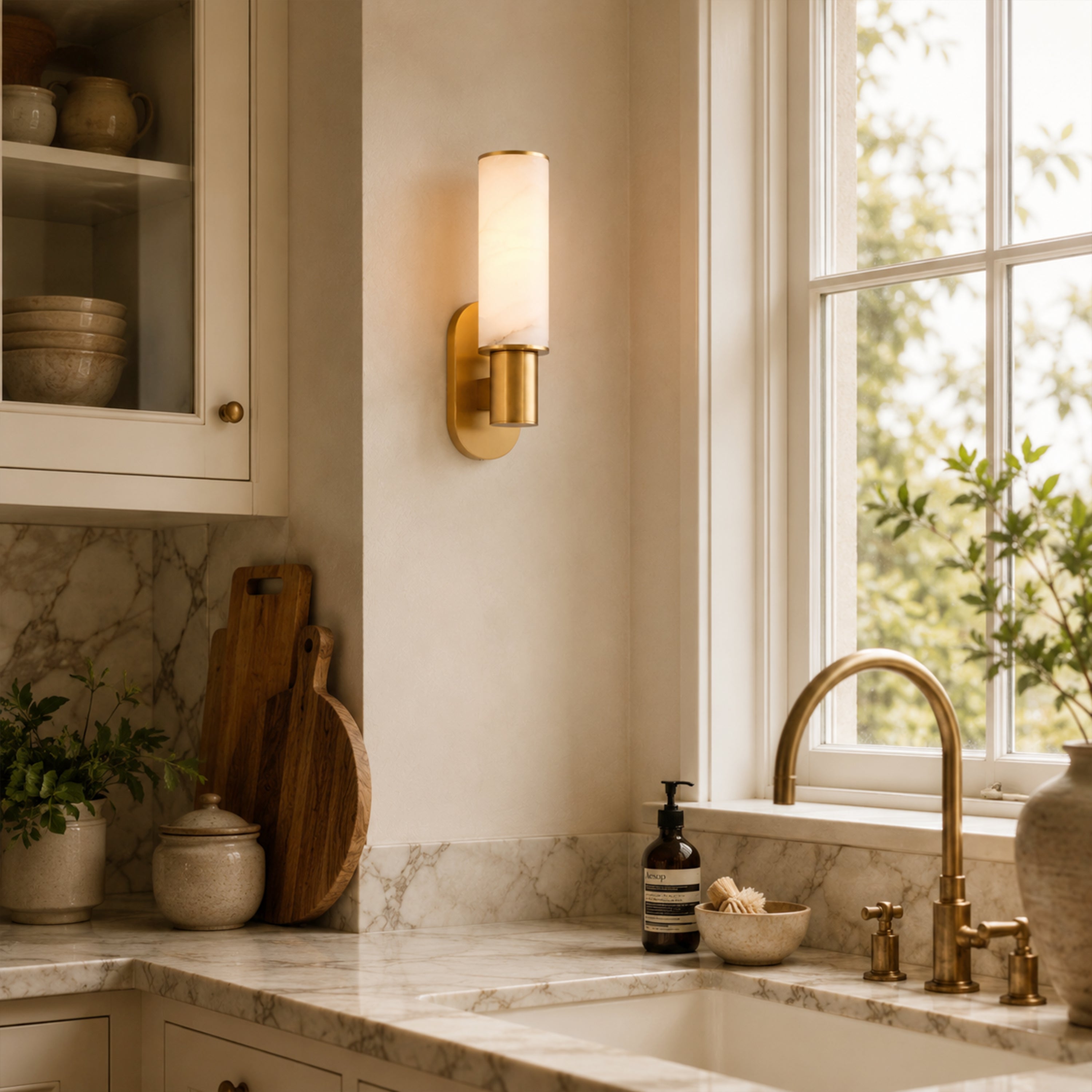 Aylan Sconce in Alabaster