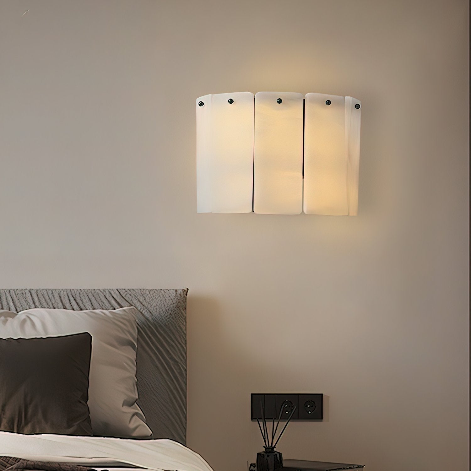 Fractured Wall Sconce