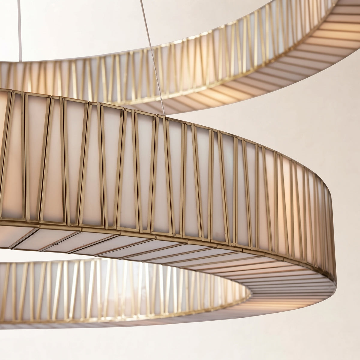 Junte 2-Tier Round Chandelier