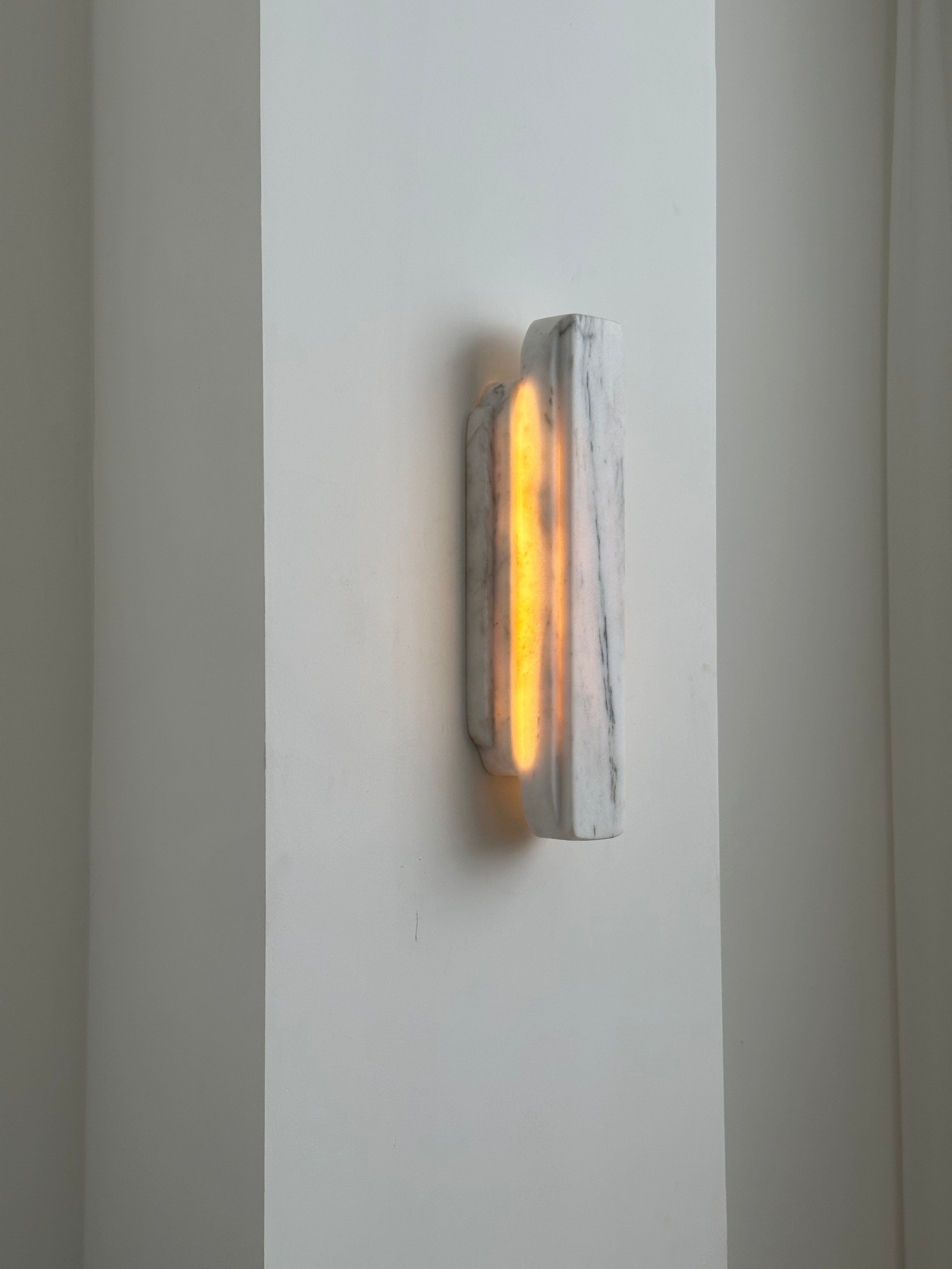 Jewel Onyx Alabaster Wall Lamp