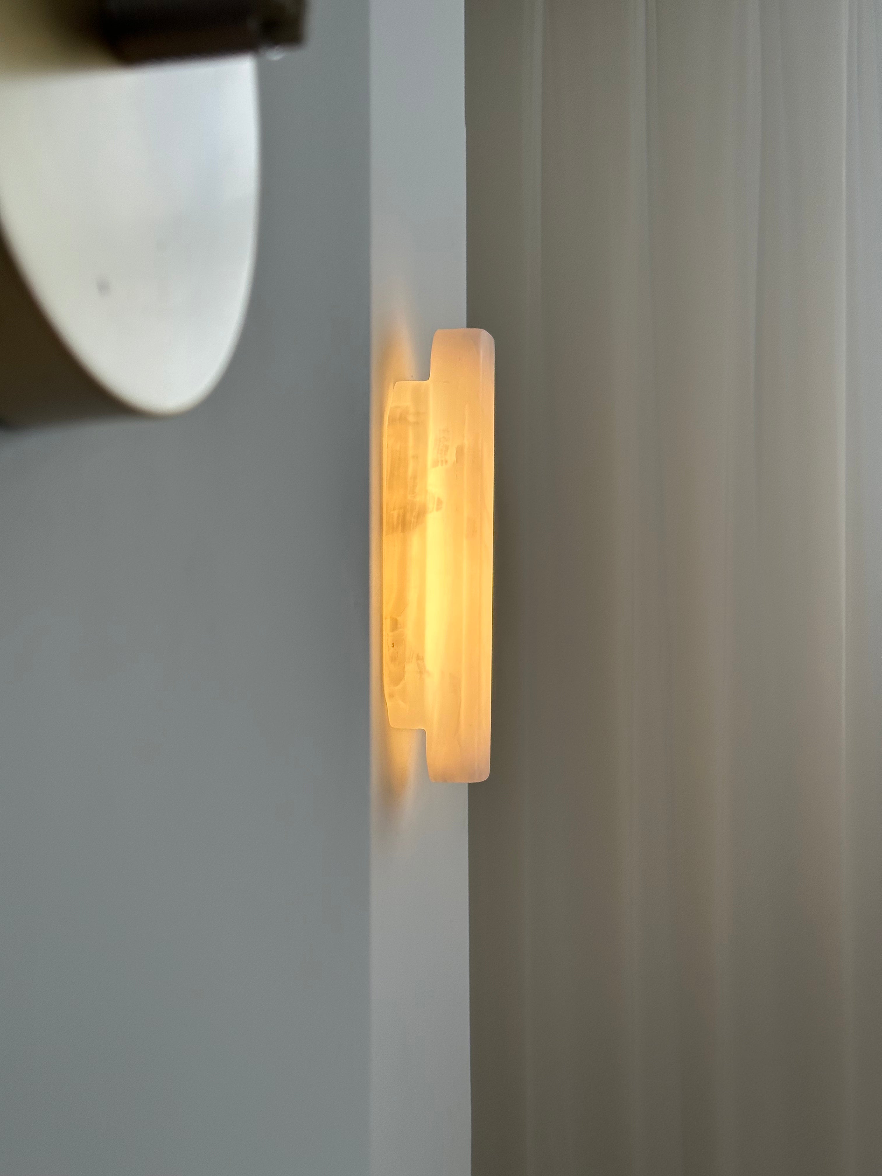 Jewel Onyx Alabaster Wall Lamp