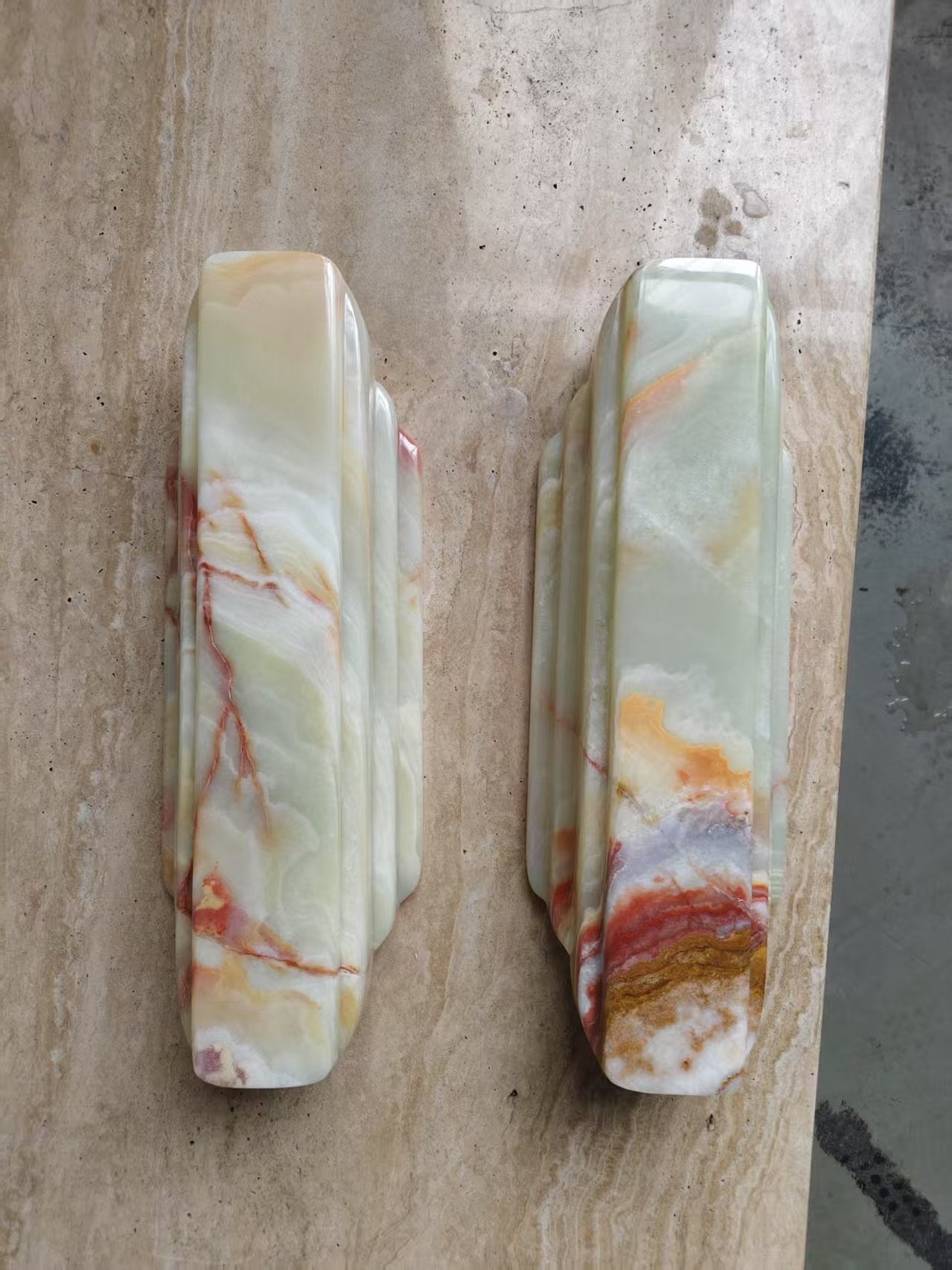 Jewel Onyx Alabaster Wall Lamp