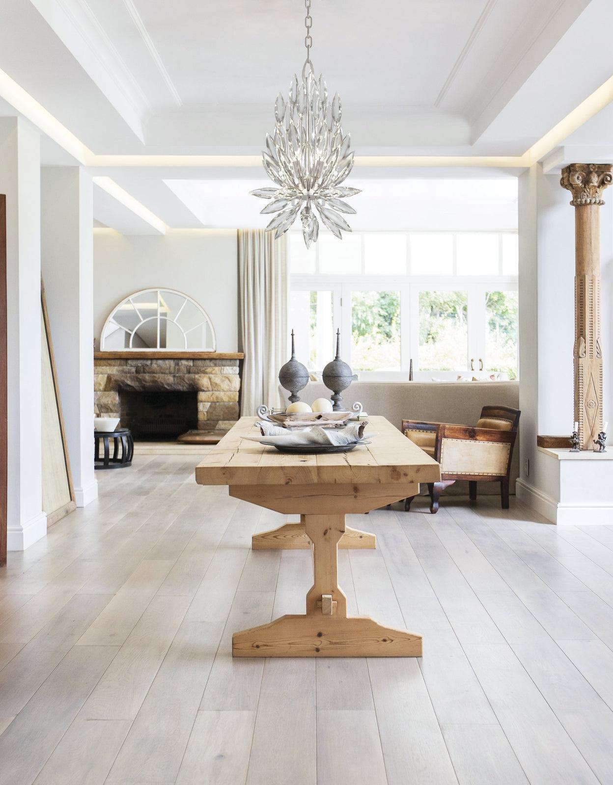 Lily Buds 12" Round Pendant