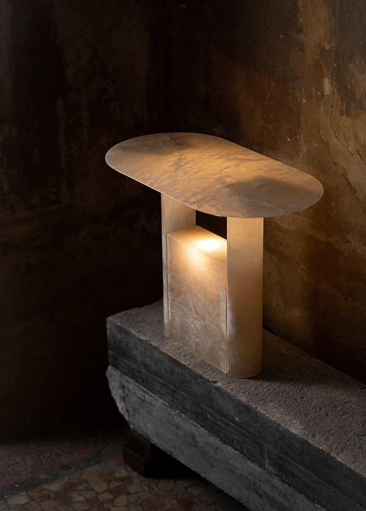 Pagoda Alabaster Table Lamp