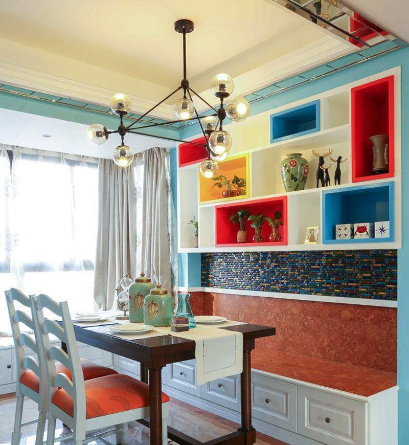 Modo Euro Gable Modo Chandelier