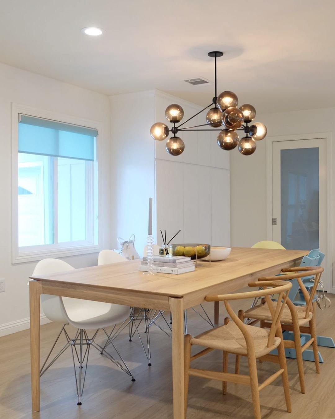 Modo Euro Gable Modo Chandelier