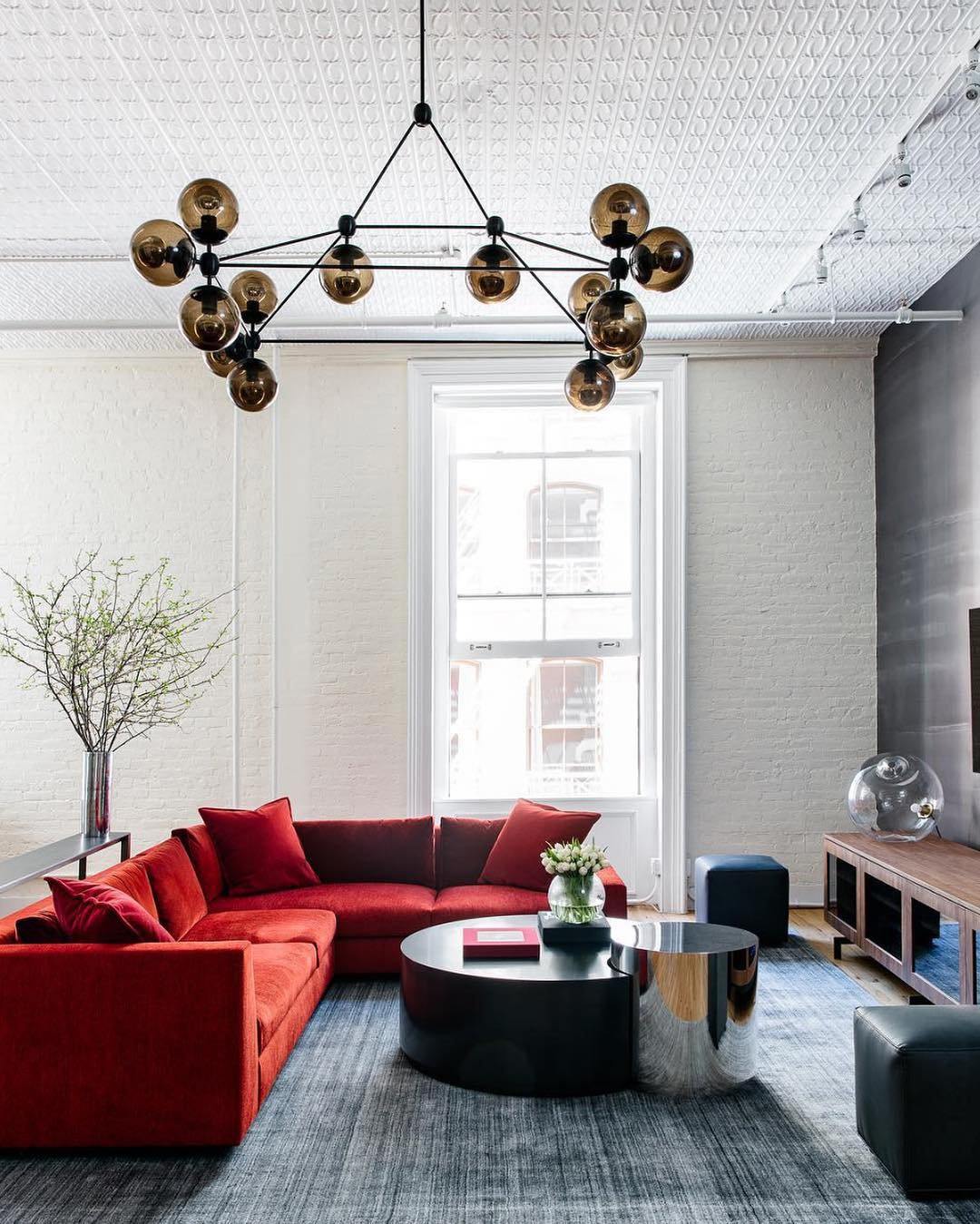 Modo Euro Gable Modo Chandelier