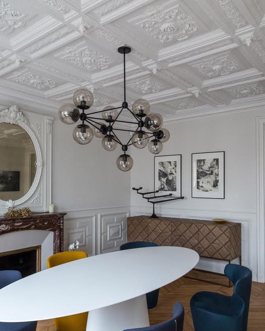 Modo Euro Gable Modo Chandelier