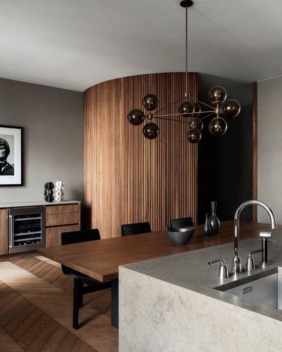 Modo Euro Gable Modo Chandelier