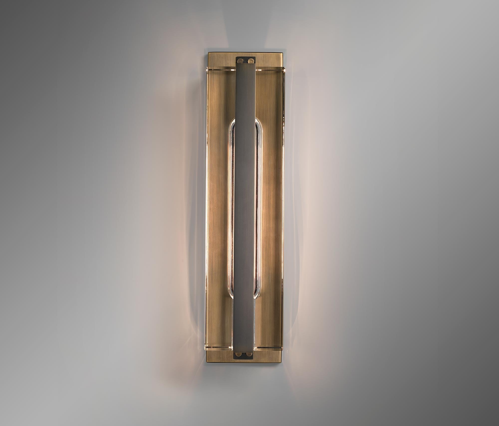 Glaçon Tall Sconce
