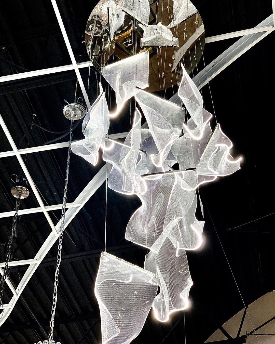 Rinkle Acrylic LED Chandelier