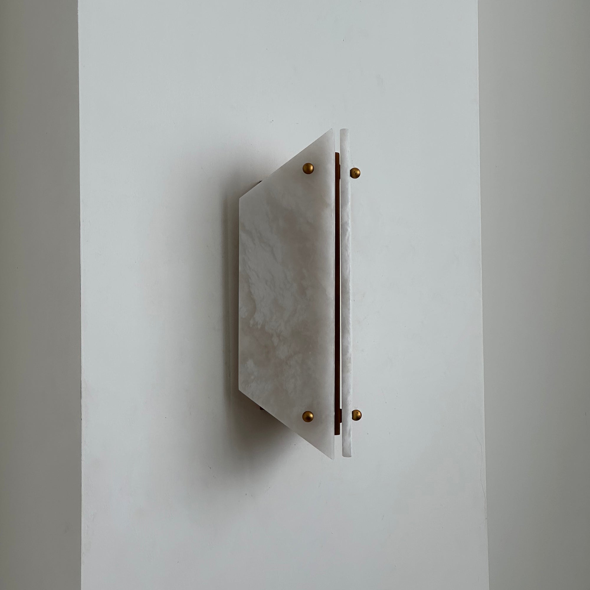 Vivien Alabaster Stone Wall Lamp