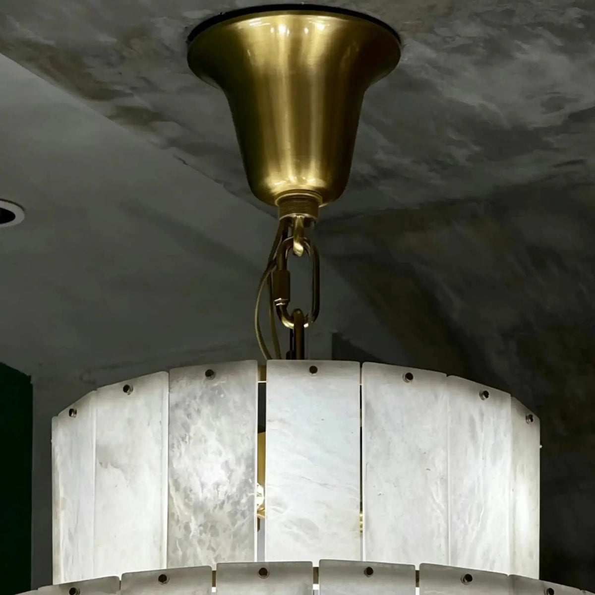 Luxury Sculpted Pyramid-Tier Alabaster Chandelier for High Ceiling