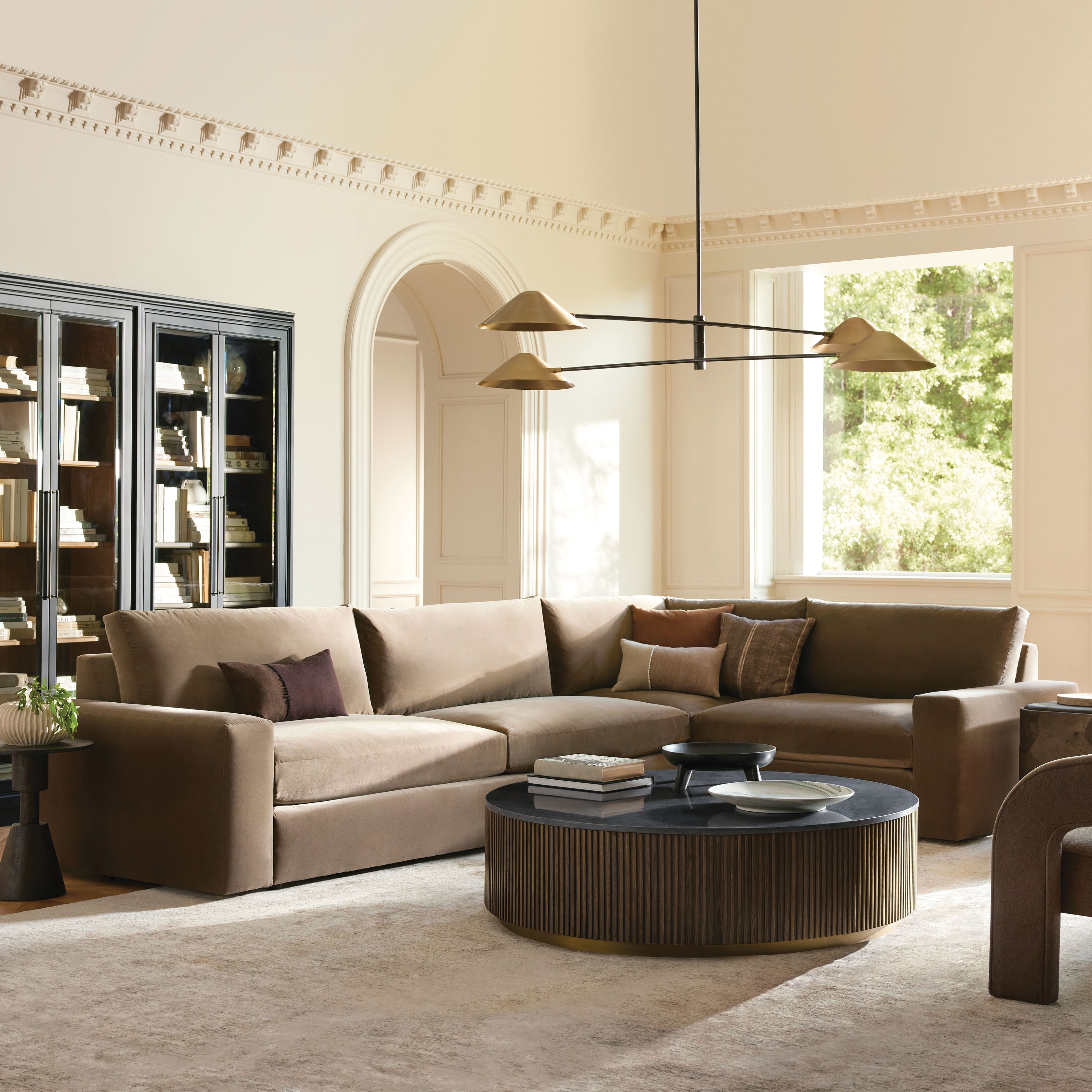 Finley Round Coffee Table