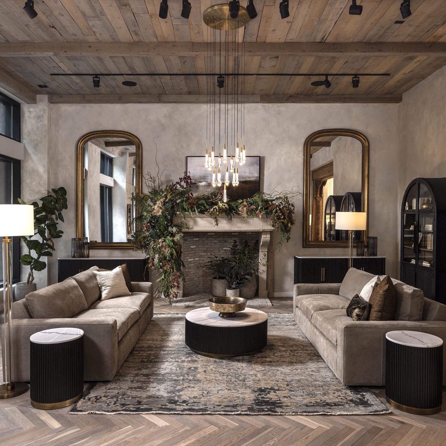 Finley Round Coffee Table